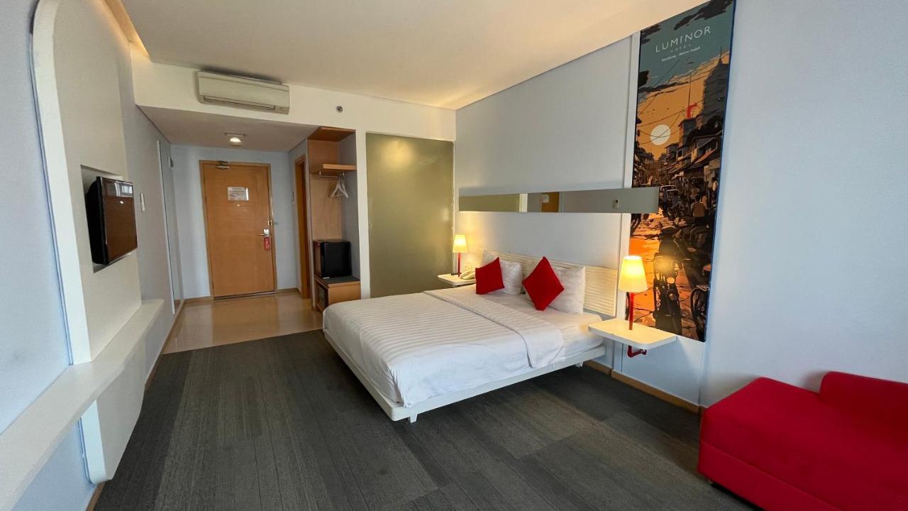 Luminor Hotel Metro Indah - Bandung By Wh Cicadas Exteriör bild