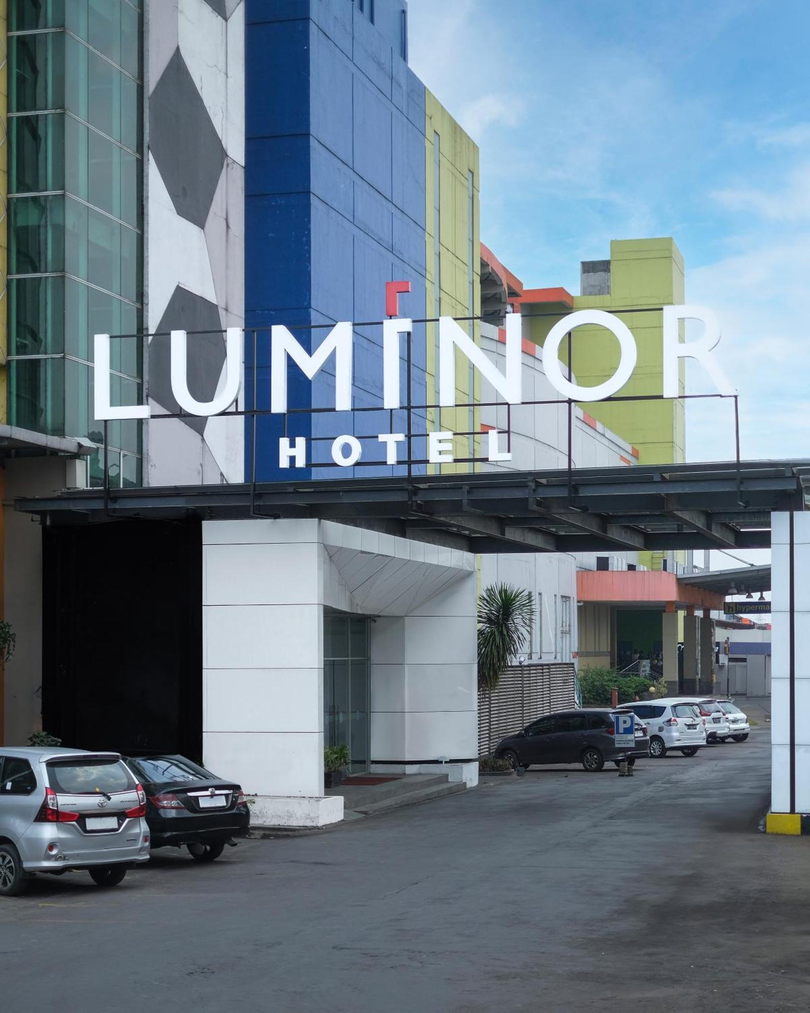 Luminor Hotel Metro Indah - Bandung By Wh Cicadas Exteriör bild
